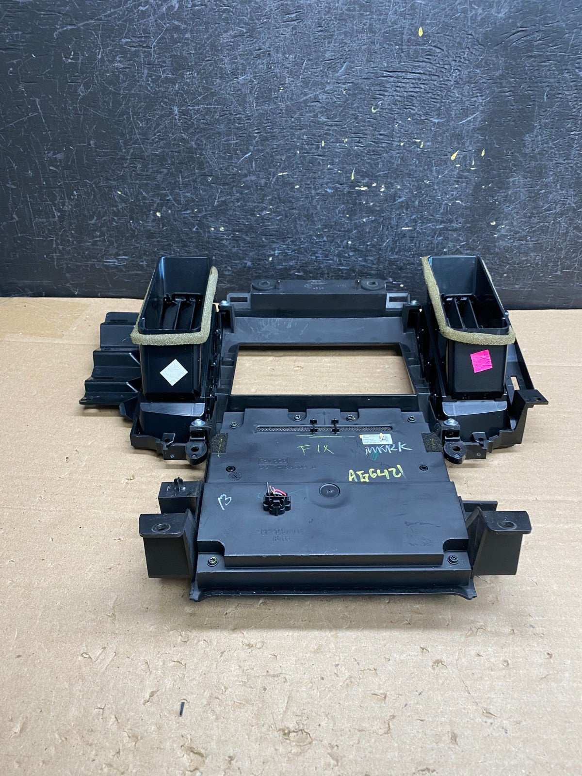 2013-2019 Ford Taurus Front Center Console Climate Radio Control Panel AG6421 DG4