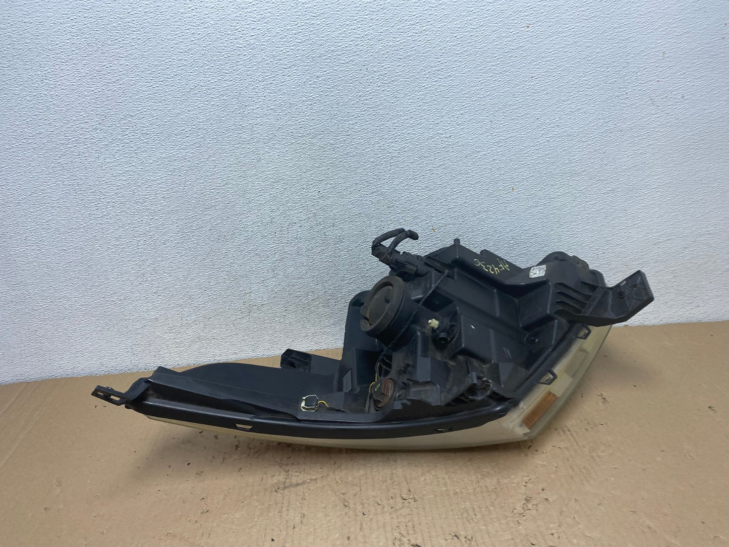 2011 to 2015 Ford Explorer Right Passenger Halogen Headlight AF4236 LK6