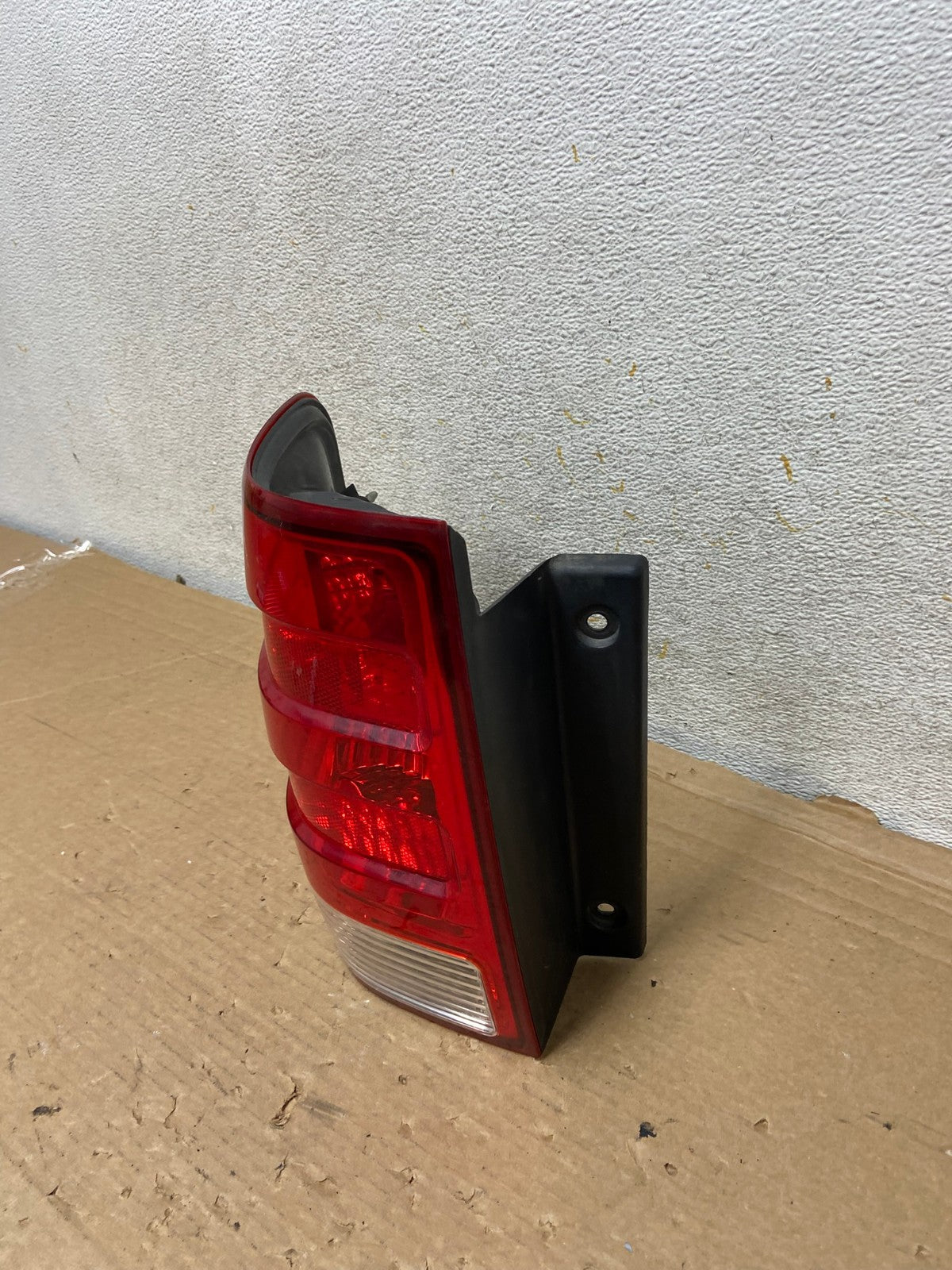 2003 2004 2005 2006 Ford Expedition Left Driver Lh Tail light AH8397 LK1