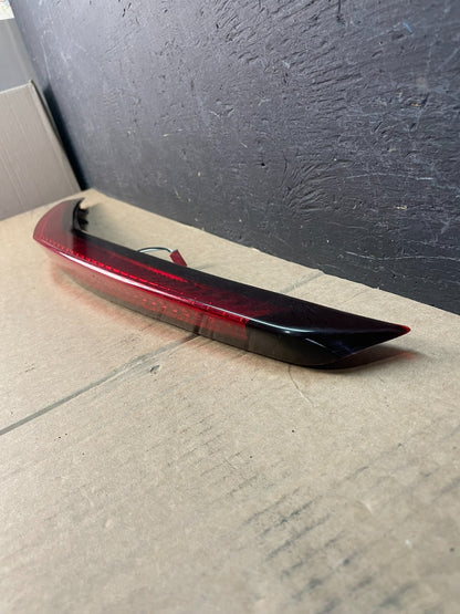 2008-2013 Cadillac Cts Sedan Trunk Lid 3rd Third Brake Tail Light AD01521
