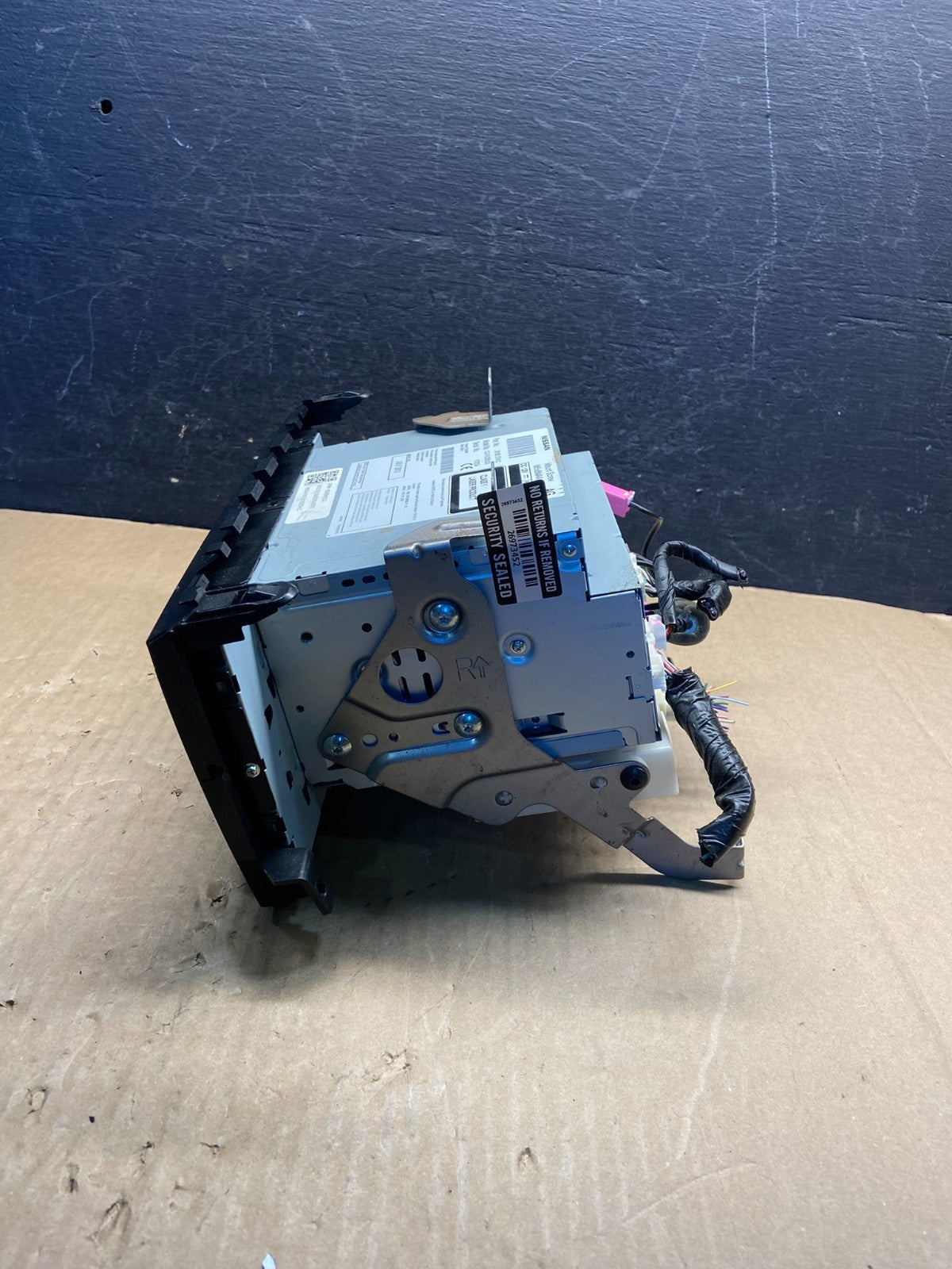 2013 to 2015 Nissan Altima Radio Screen Receiver AM-FM CD Player AF9405 DG1