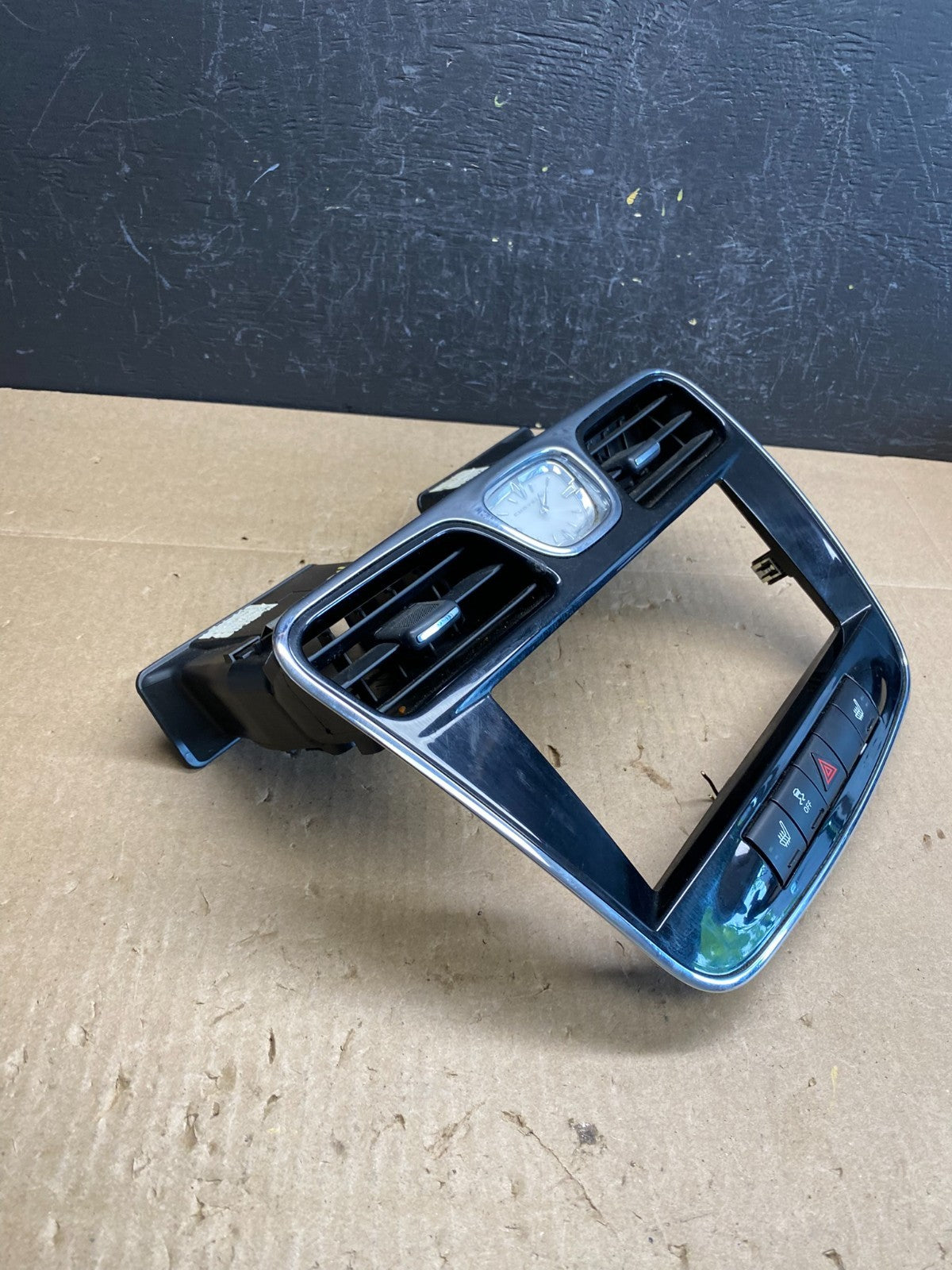 2011 - 2014 Chrysler 200 Dash Radio Bezel Trim Clock Hazard Bezel ac6315 DG1