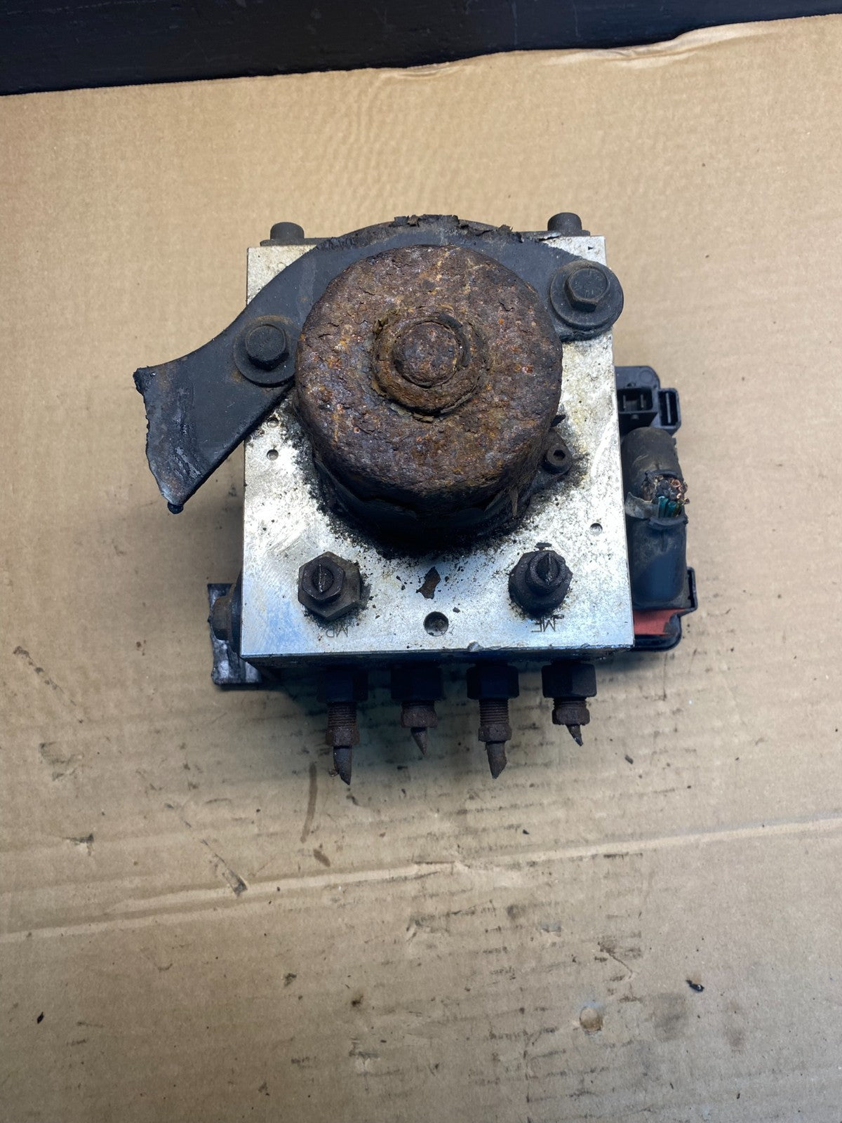 Wabco ABS Pump Hydraulic W/ Module P/N 4460470002 AB71341