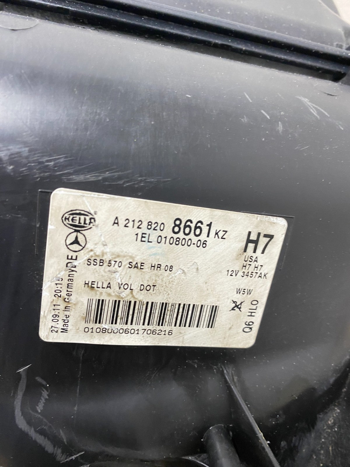 2010-2013 Mercedes E Class E350 E550 Right Passenger Halogen Headlight AI8205 DW9