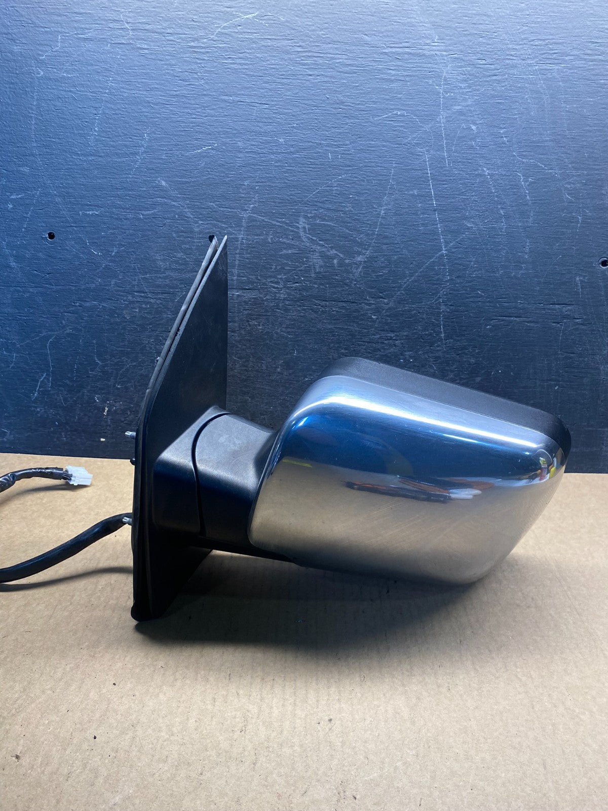 2008 to 2015 Nissan Armada Left Driver Side Turn Signal Mirror ag7209 DG0