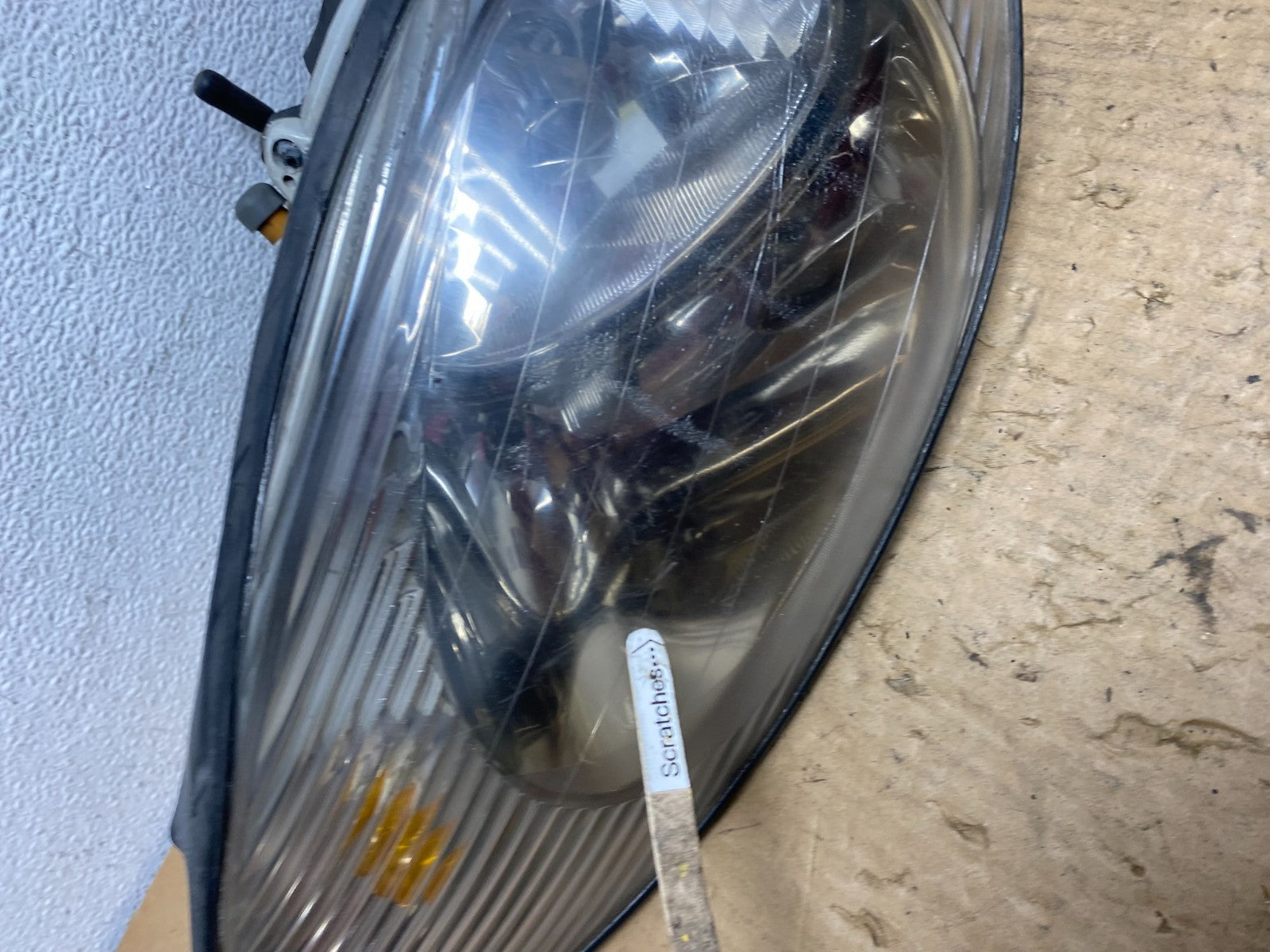 1996 to 1999 Mercury Sable Left+Right Side Set Halogen Headlights AC8121 DG3