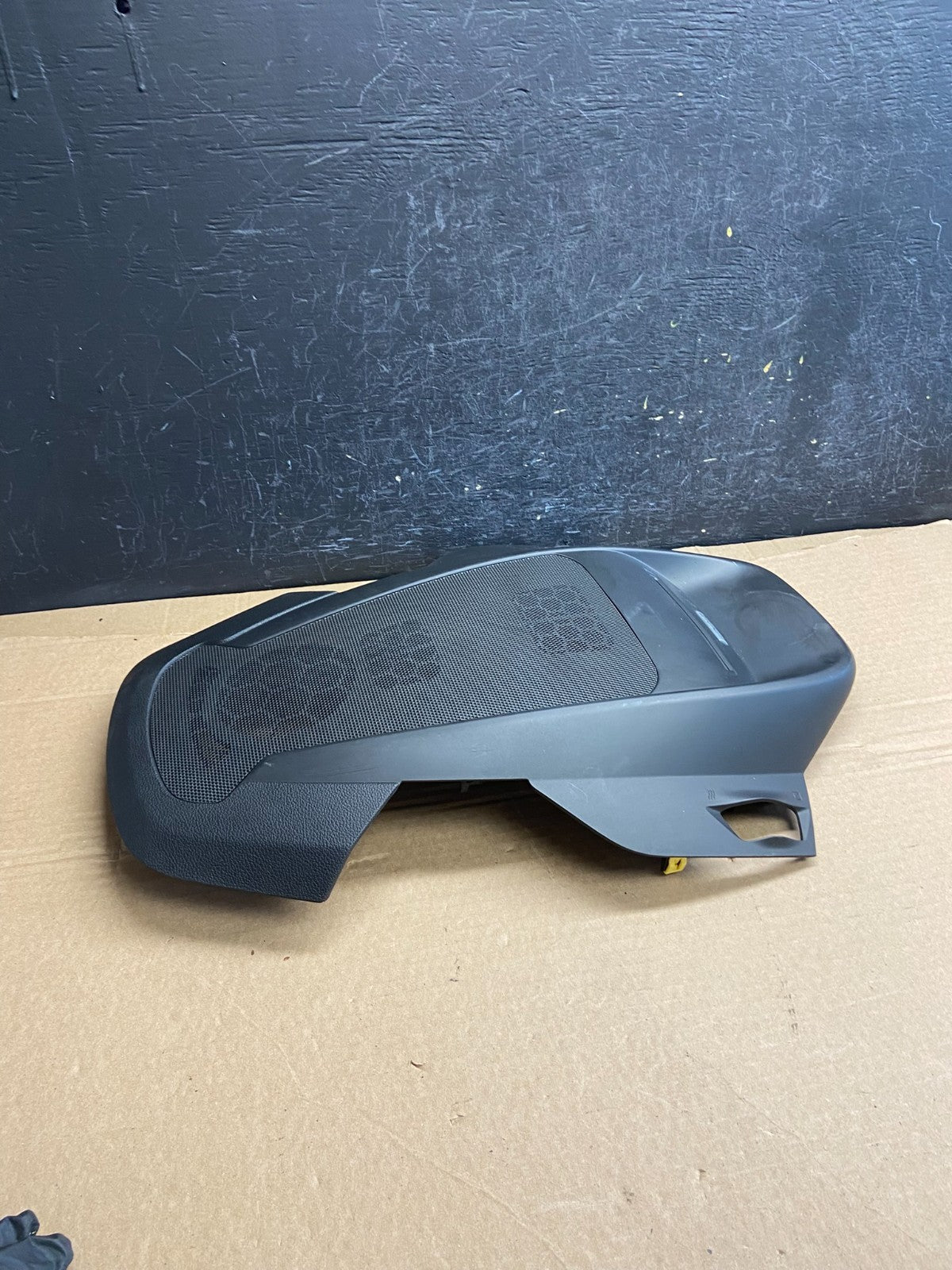 2013-2018 Ford Escape Front Upper Dash Speaker Cover CJ54-S045N42-E AF2439 DG1