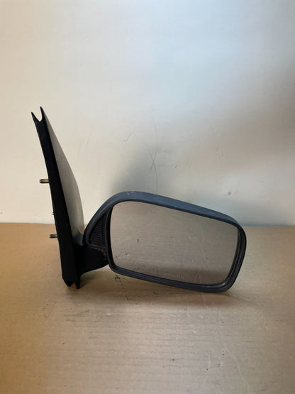 2000 to 2005 Toyota Echo Right Passenger RH Side View Door Mirror AH8777 DW7