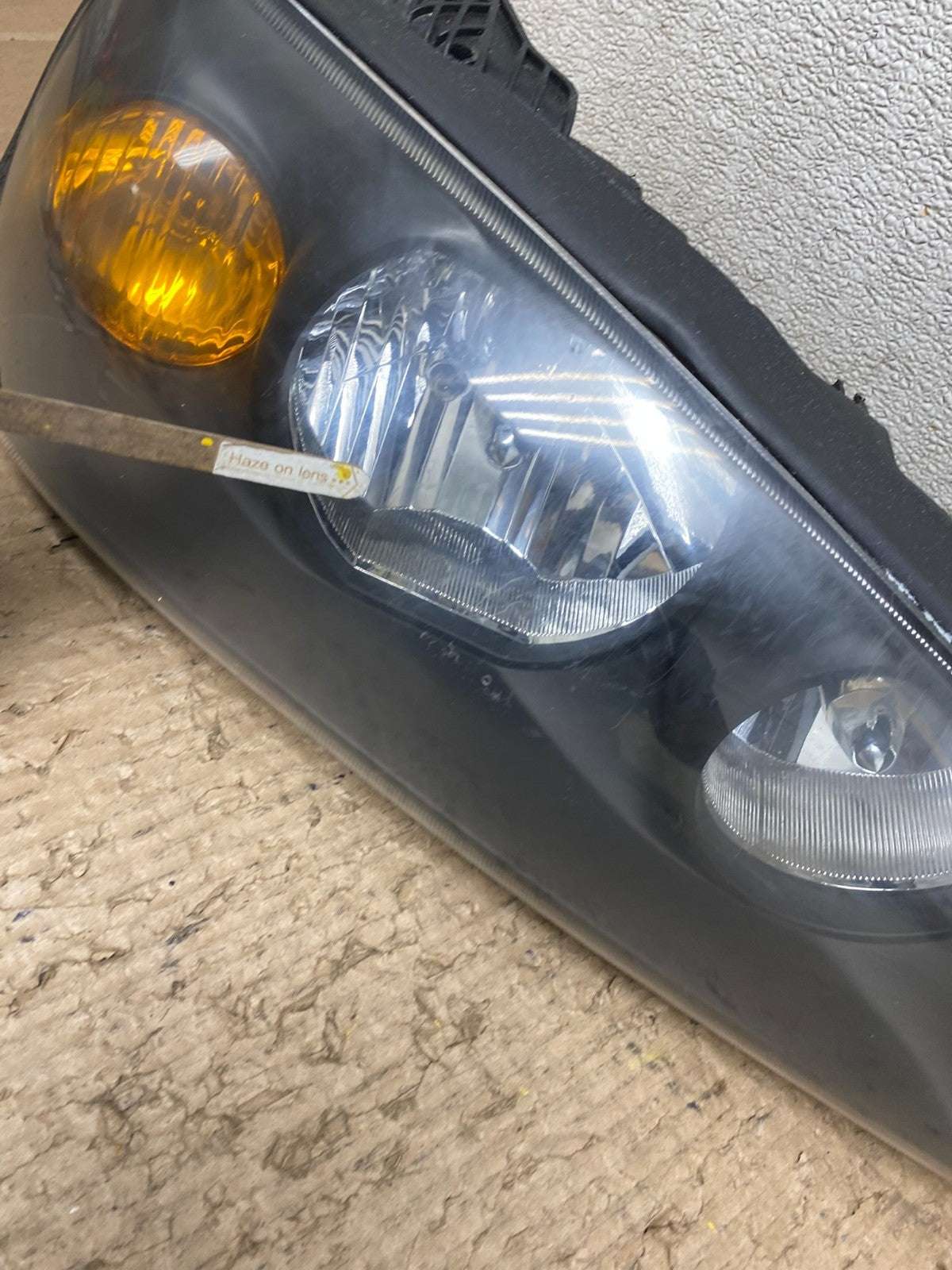 2004 2005 2006 Hyundai Elantra Left+Right Set Halogen Headlights T8051 DW7