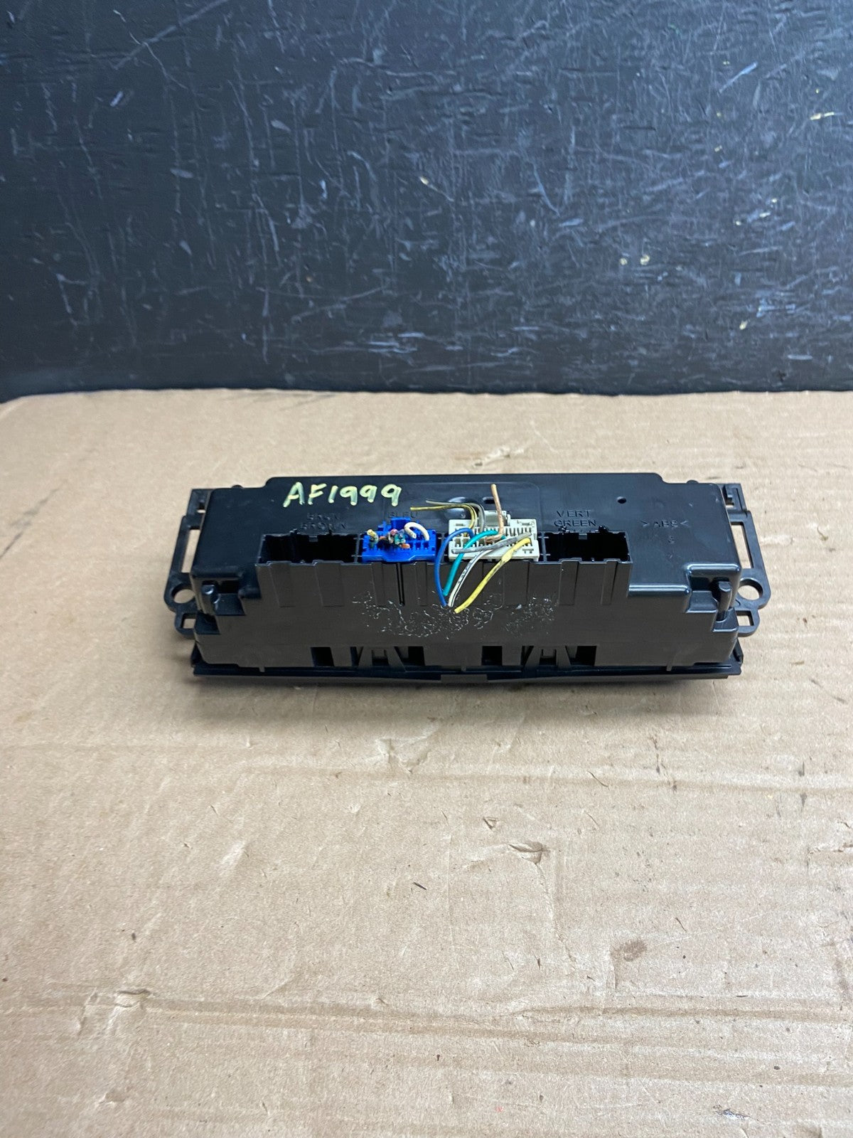 2007 - 2009 Chevrolet Silverado Gmc Sierra A/C Heater Climate Control AF1999 DG5