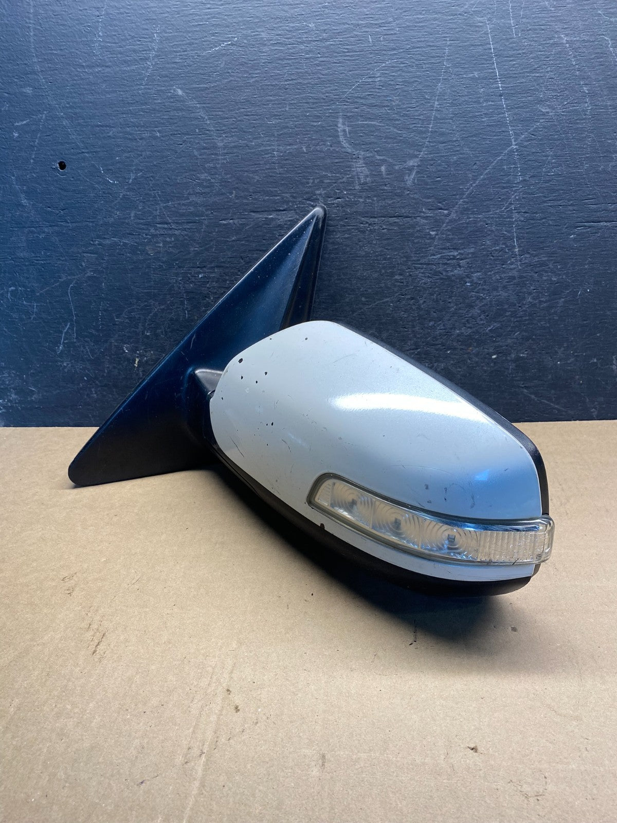 2011 - 2015 Kia Sorento Left Driver Lh Side Door Mirror Turn Signal AG1926 MS2