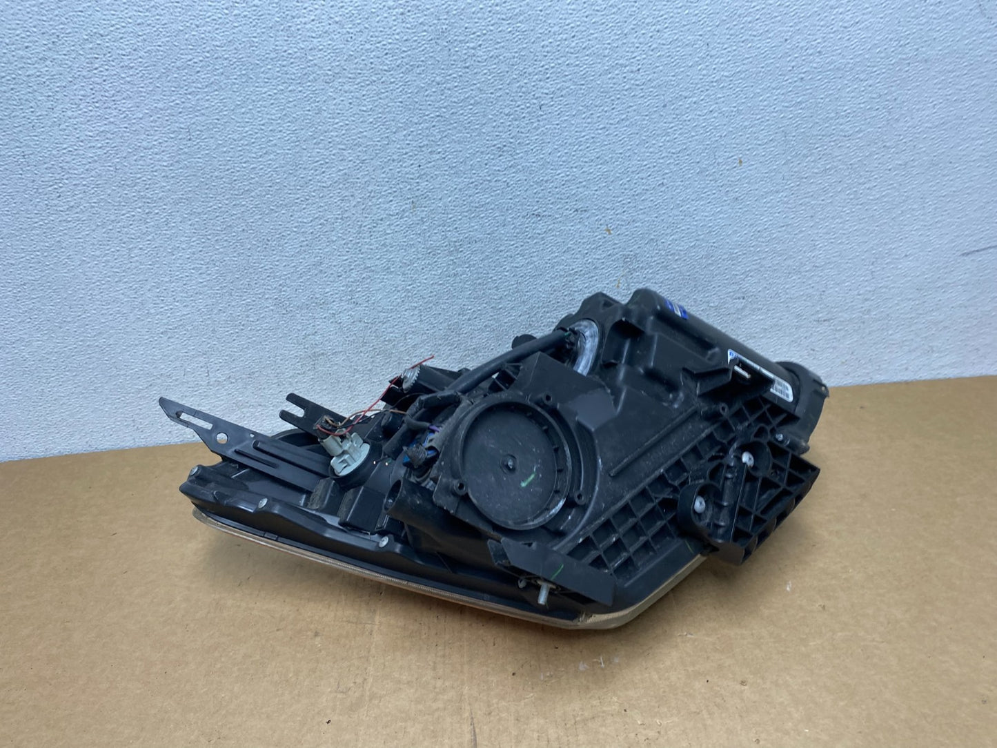 2008 to 2013 Nissan Rogue Left Driver LH Halogen Headlight DEPO AD5489 DW8