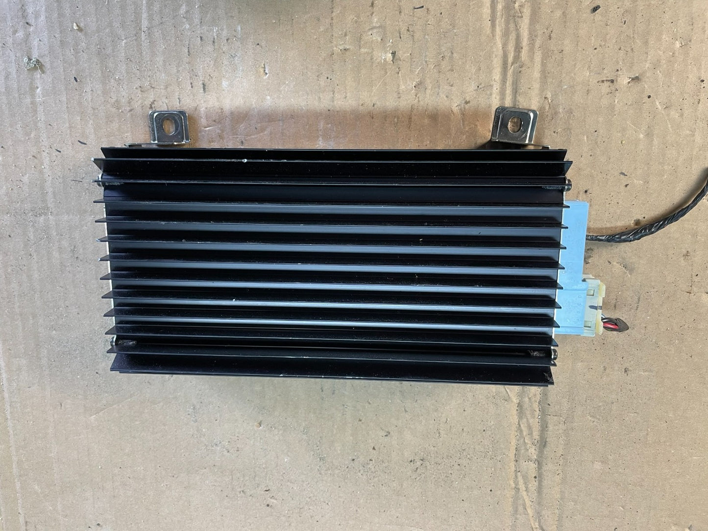 2003 to 2007 Cadillac CTS Radio Stereo Audio Amplifier Amp 25746136 AC5380 DG0