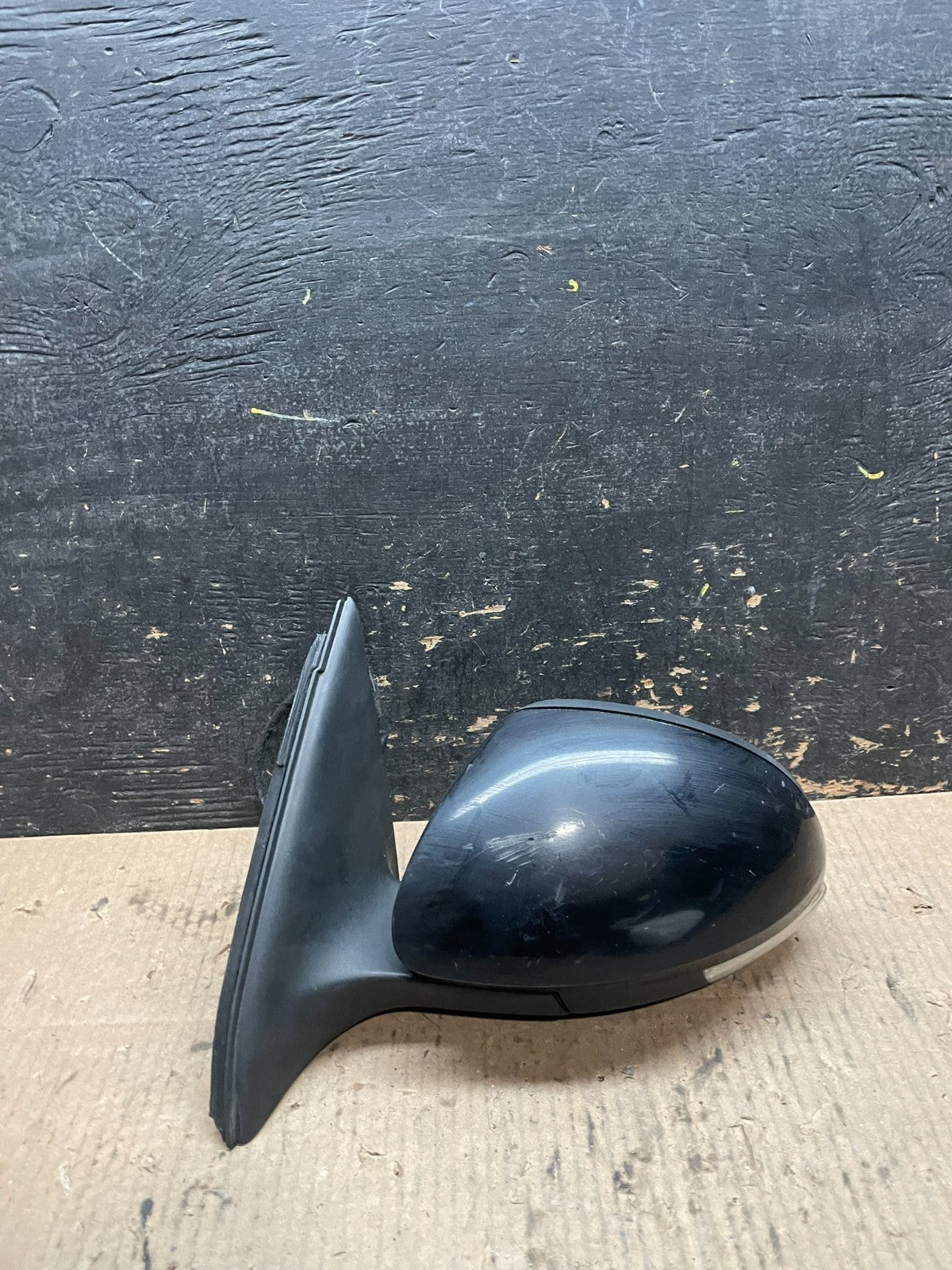 2009 to 2018 Volkswagen Tiguan Left Driver LH View Door Mirror Oem Y1310 GD0