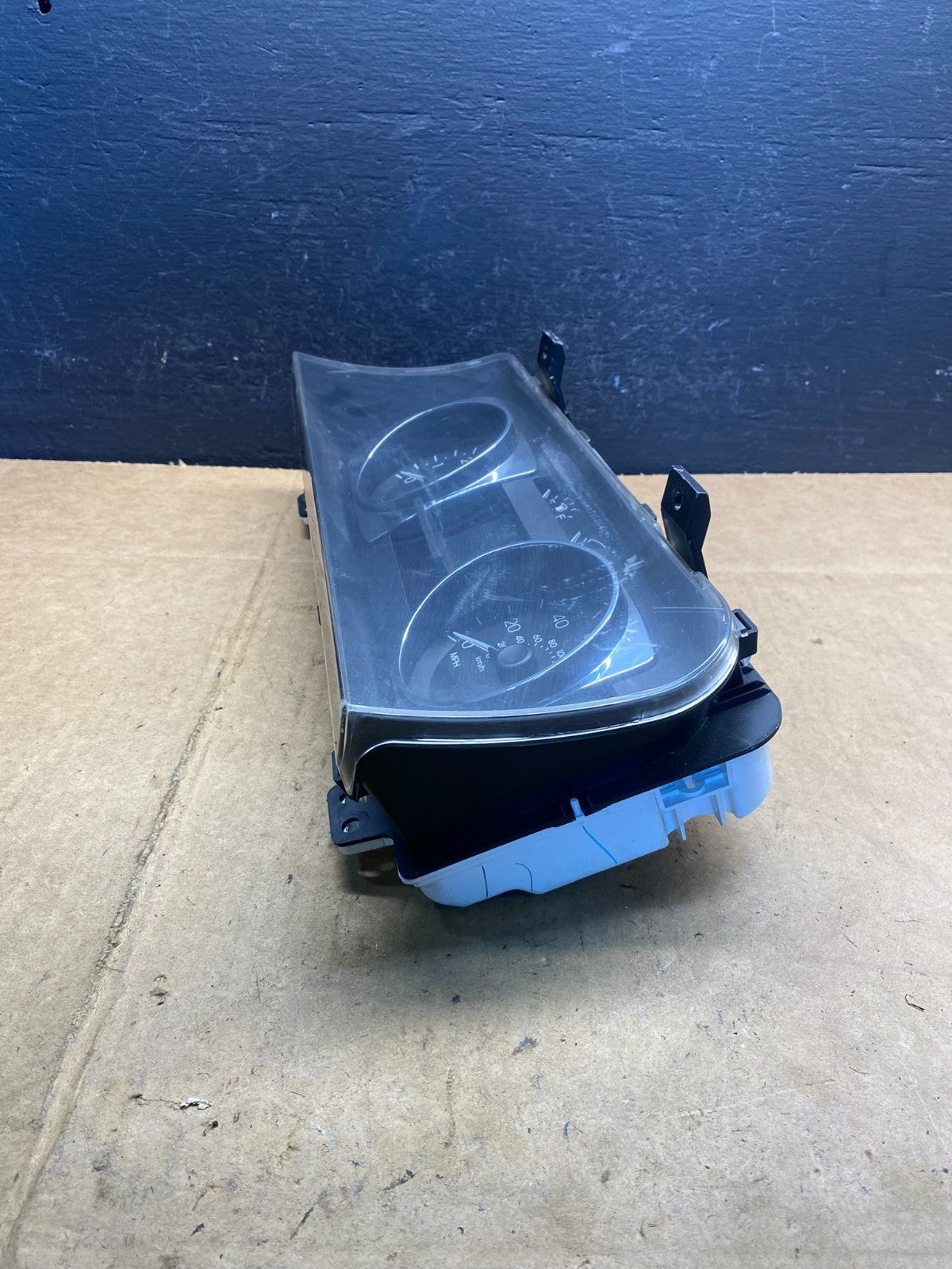 2008 2009 Lincoln MKZ Speedometer Cluster Gauge AD4838 DG2