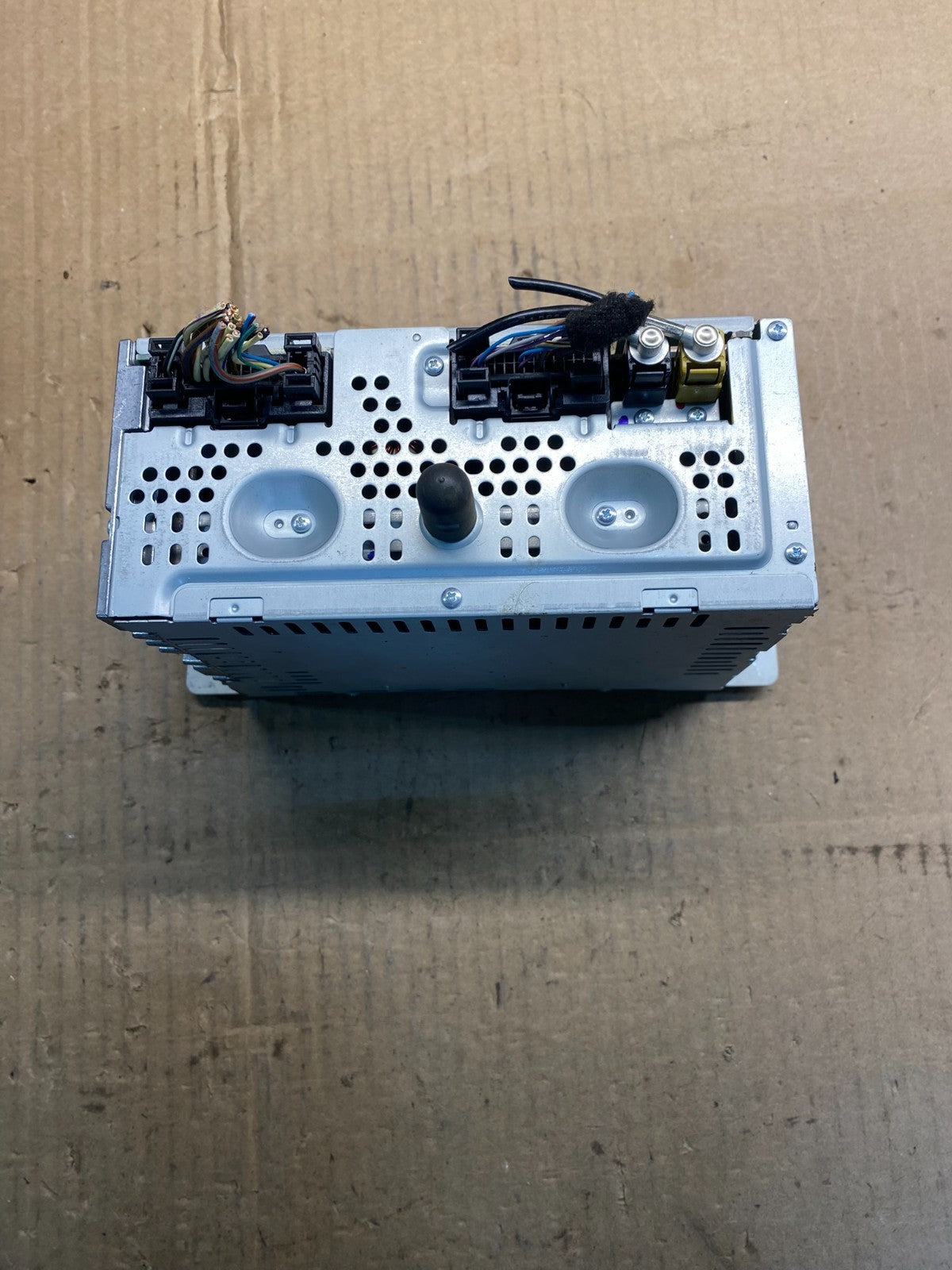 2013 - 2016 Lincoln MKS OEM CD Player AM FM Radio Receiver Satellite aa7818 DG5