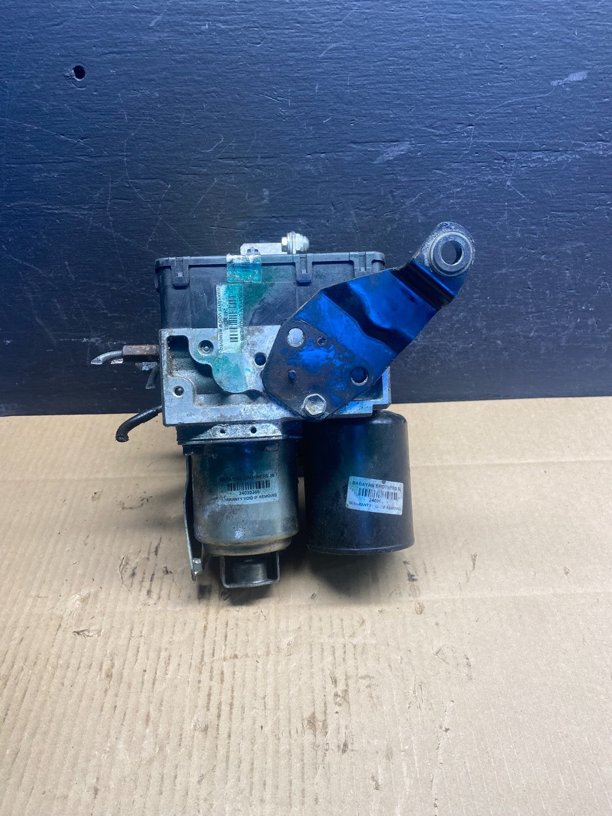 2004 - 2009 Toyota Prius ABS Brake Pump Anti Lock Module AD0472 DW4