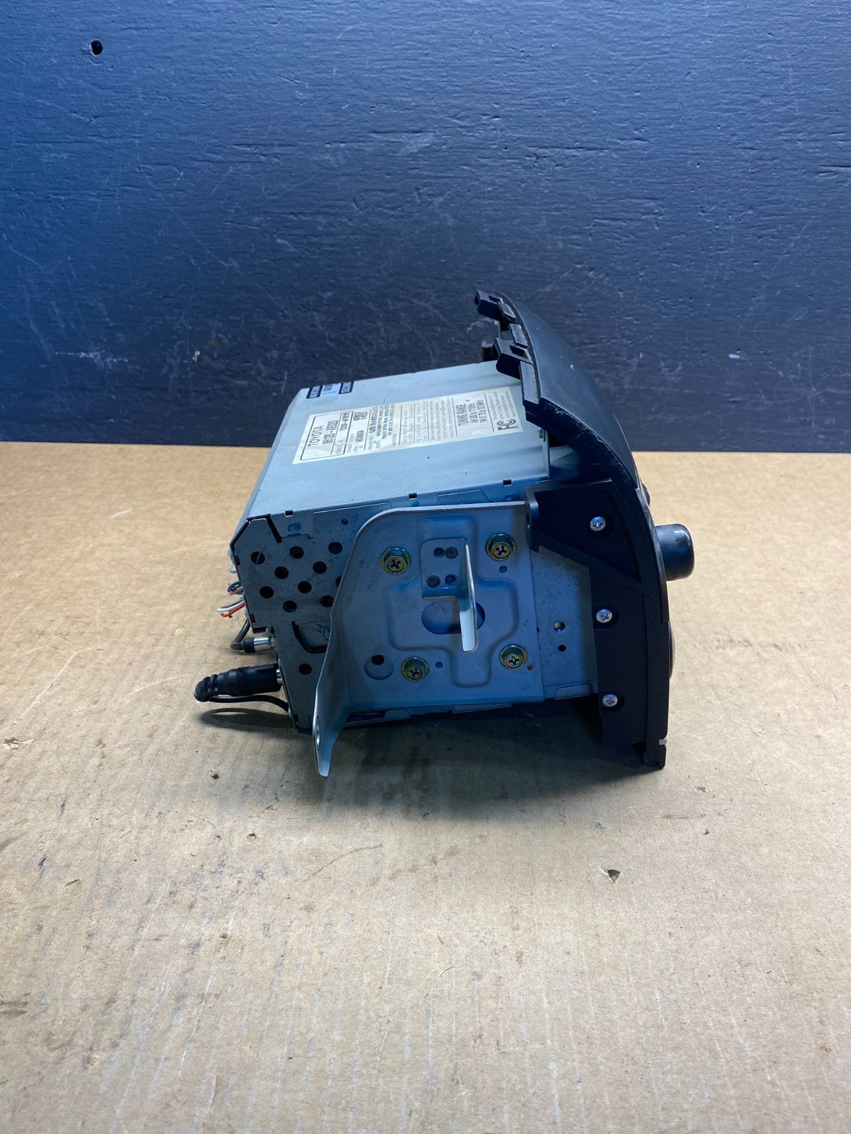2004 to 2010 Toyota Sienna AM FM CD WMA Mp3 Radio Receiver AC6938 DG2