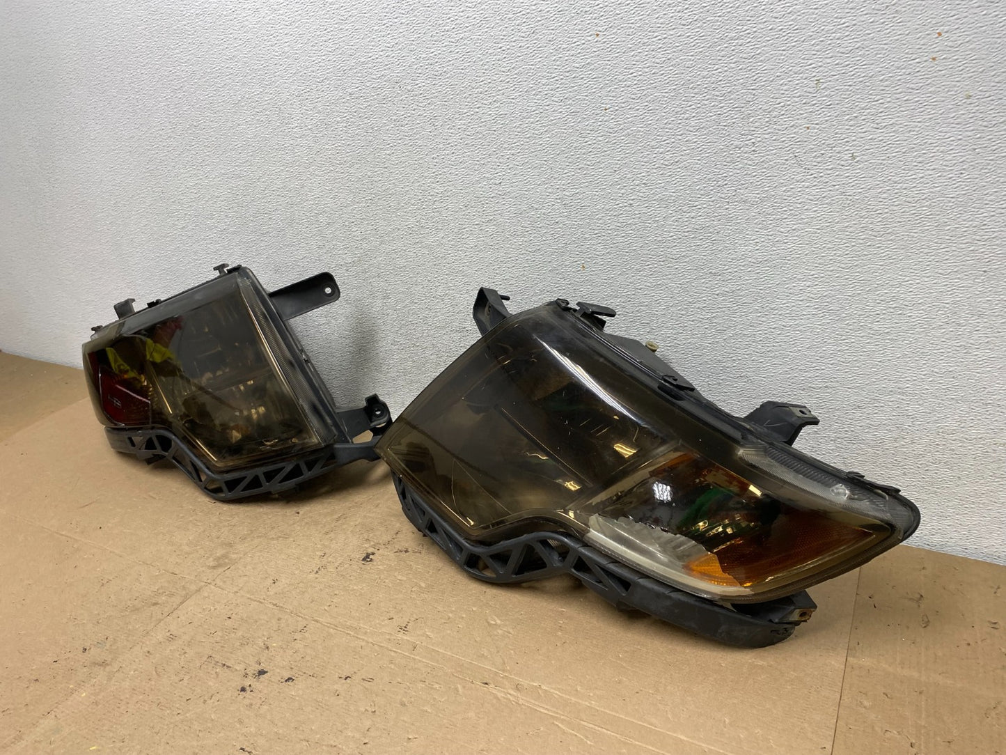 2007 2008 2009 2010 Ford Edge Headlights Left+Right Halogen AF5017 DW1