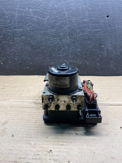 2002-2005 Mercedes W203 C230 CLK500 ABS Anti Lock Brake Pump Module AH9644 DW4