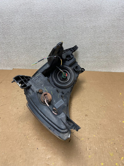 2015 2018 Chevrolet City Express Right Pasenger  Side Halogen Headlight z7963 DG6