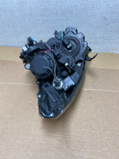 2009-2013 Nissan Rogue Right Passenger Xenon HID Headlight OEM AB5069 DW6