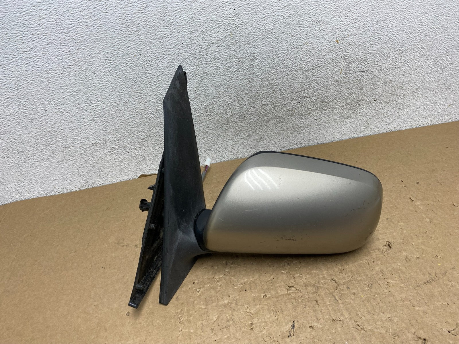 2004 to 2009 Toyota Prius Left Driver LH View Door Mirror AF7984 DW0