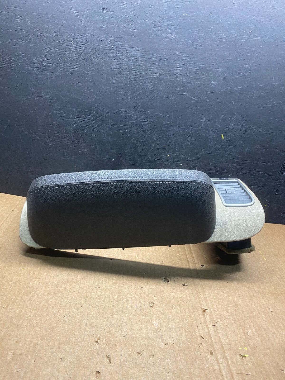 2008 2009 2010  Lincoln MKX Speedometer Dash Trim Bezel w Air Vent H8080 DG13
