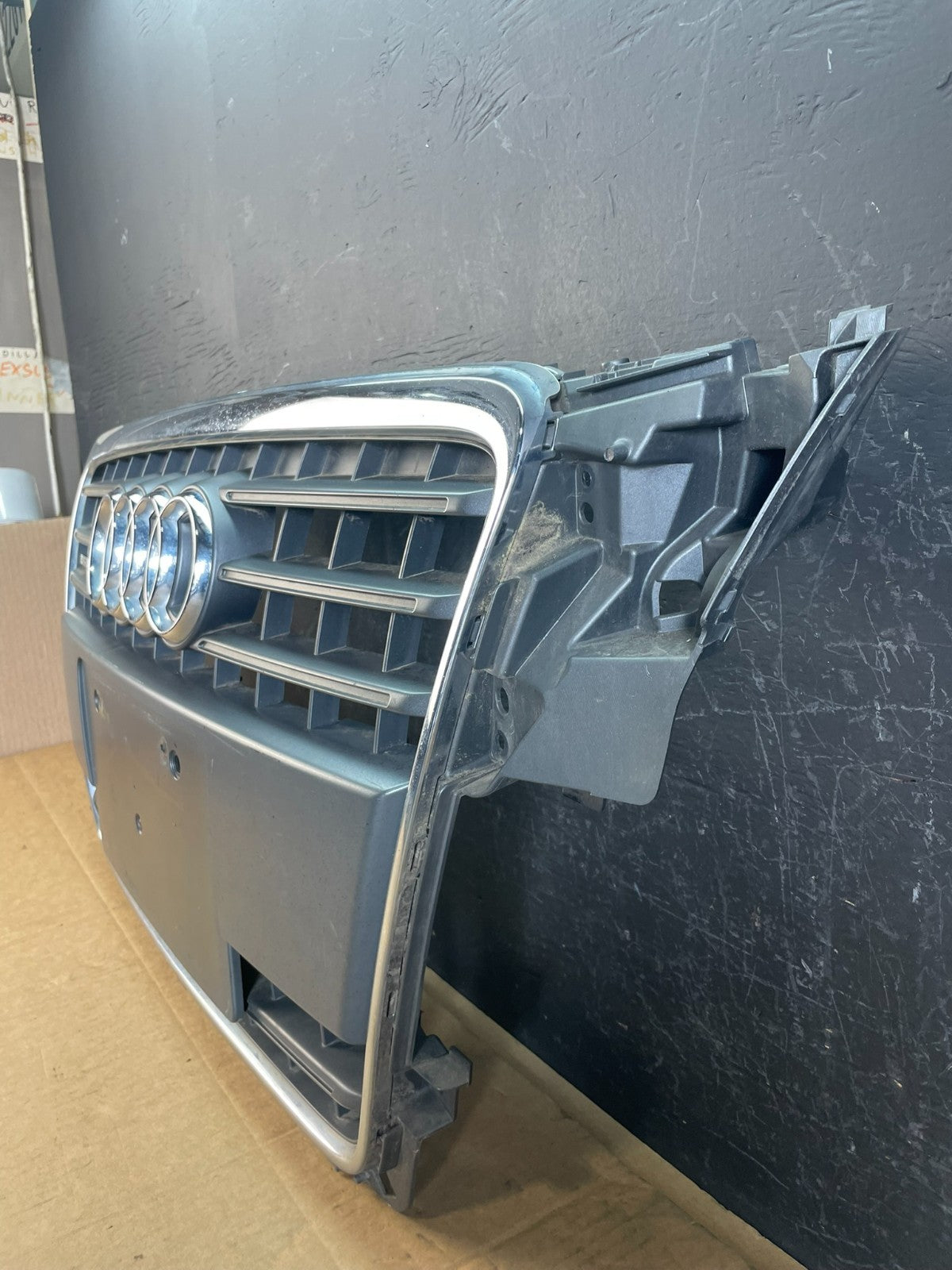 2009 2010 2011 2012 Audi A4 Quattro Upper Front Grill Grille AC5102 DG2