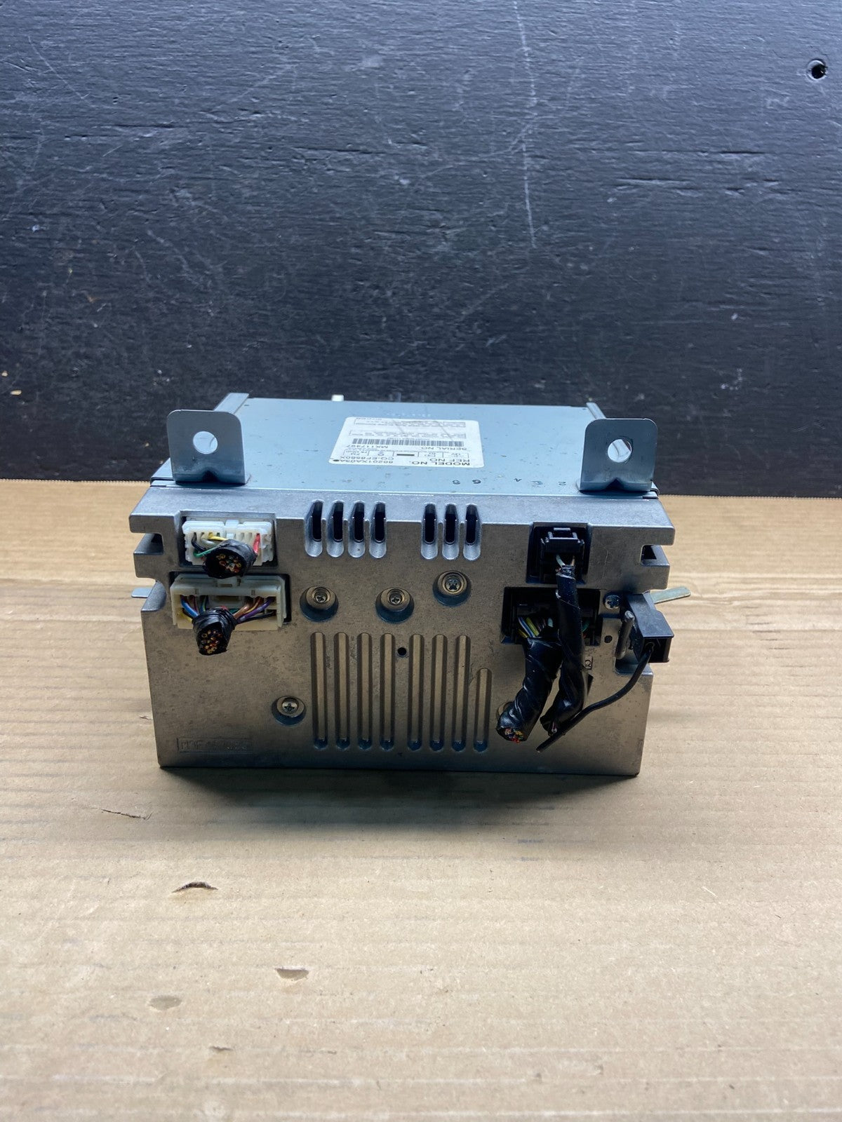 2006 Subaru Tribeca CD Player Radio Receiver Control AE2533 DG5