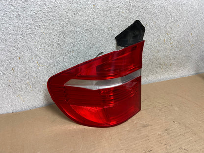 2007 to 2010 Bmw X5 E70 Left Driver Lh Side Tail Light AH9407 LK2