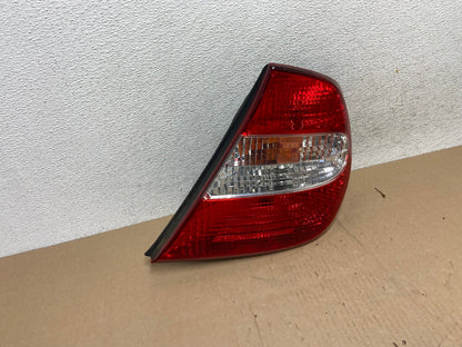 2002 2003 2004 Toyota Camry Tail Light Right Passenger Rh Side AG6655 LK2