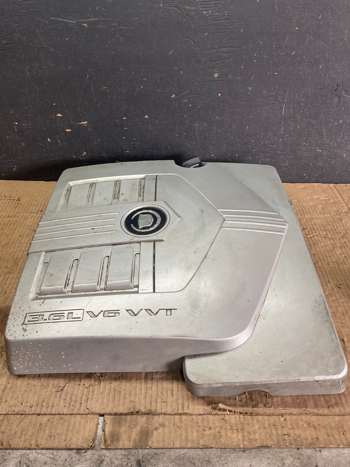 2004 to 2007 Cadillac CTS 3.6L Plastic Engine Cover Shield N1936 PS3