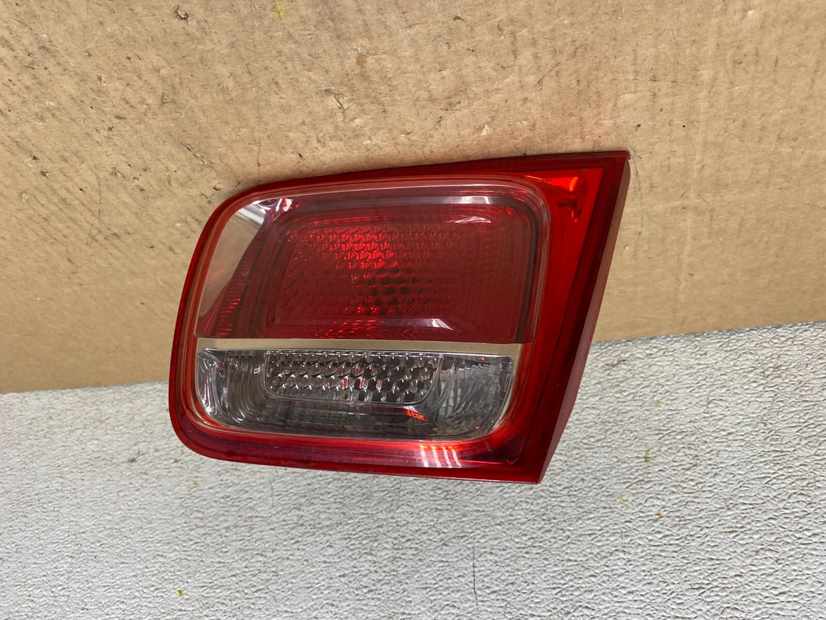 2013-2016 Chevrolet Malibu Right Passenger Rh Inner Tail Light L8129 DW0