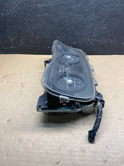 2009 to 2010 Mercury Marquis Speedometer Cluster Gauge AH9795 DW2