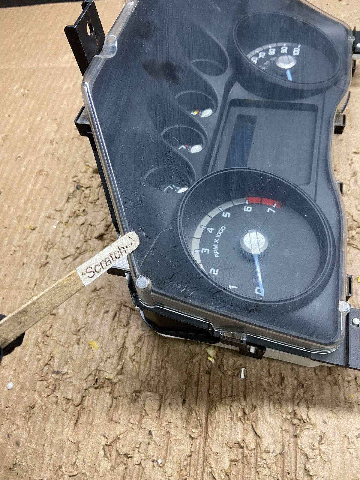 2013 Ford F250 F350 Speedometer Cluster Gauge OEM v7847 DG1