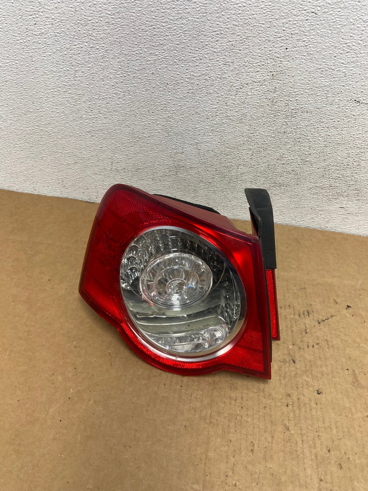 2006 to 2010 Volkswagen Passat Sedan Left Driver Side Tail Light AD4608 LK0