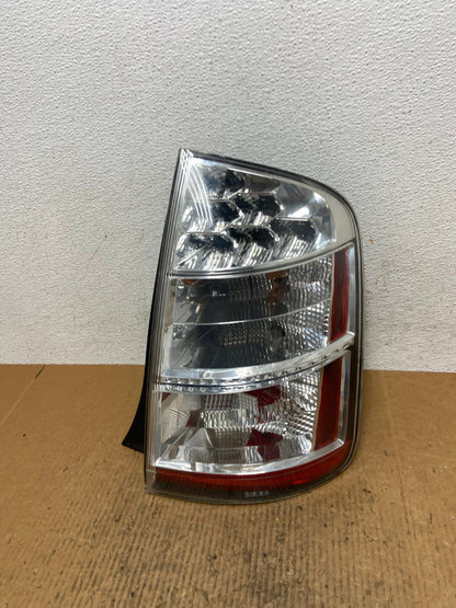 2006 to 2009 Toyota Prius Tail Light Right Passenger Side AE1584 LK0