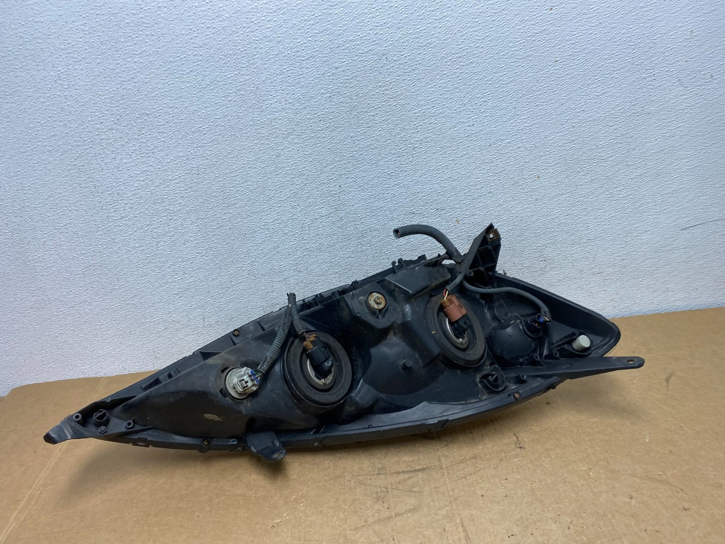 2006 to 2010 Toyota Sienna Left Driver Lh Side Headlight Halogen AD6334 DW7