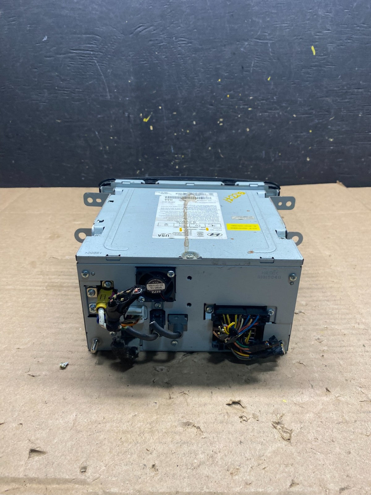2009-2013 Hyundai Genesis Am Fm Cd Player Radio Receiver Q2271 DG3