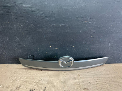 2007-2009 Mazda CX-9 Trunk Lid Garnish Panel Molding Trim Backup Camera M2972 DG0