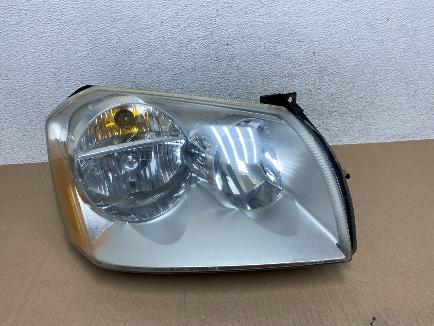 2005 2006 2007 Dodge Magnum Right Passenger RH Side Headlight AE6634 DG0