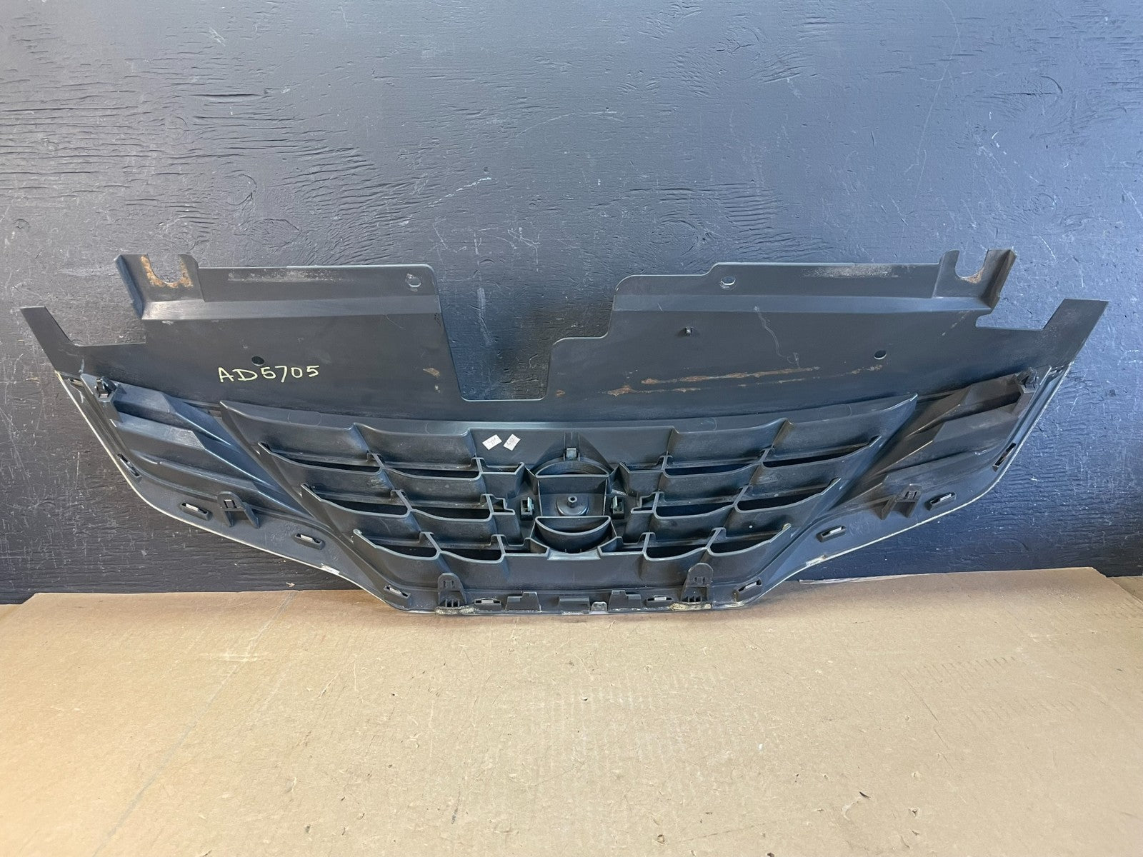 2010 to 2013 Nissan Altima Coupe Front Upper Grill Grille AD5705 DG3