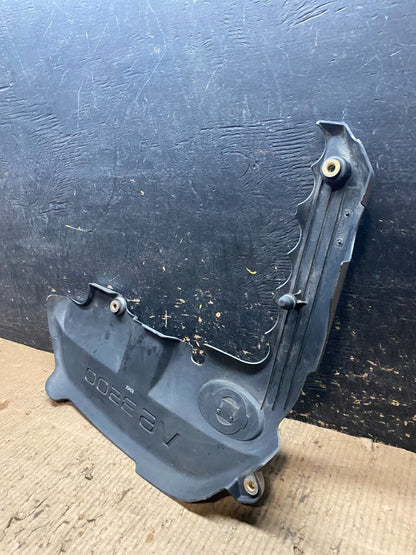 2001 to 2004 Nissan Pathfinder Engine Cover Ornament Y6352 DG5