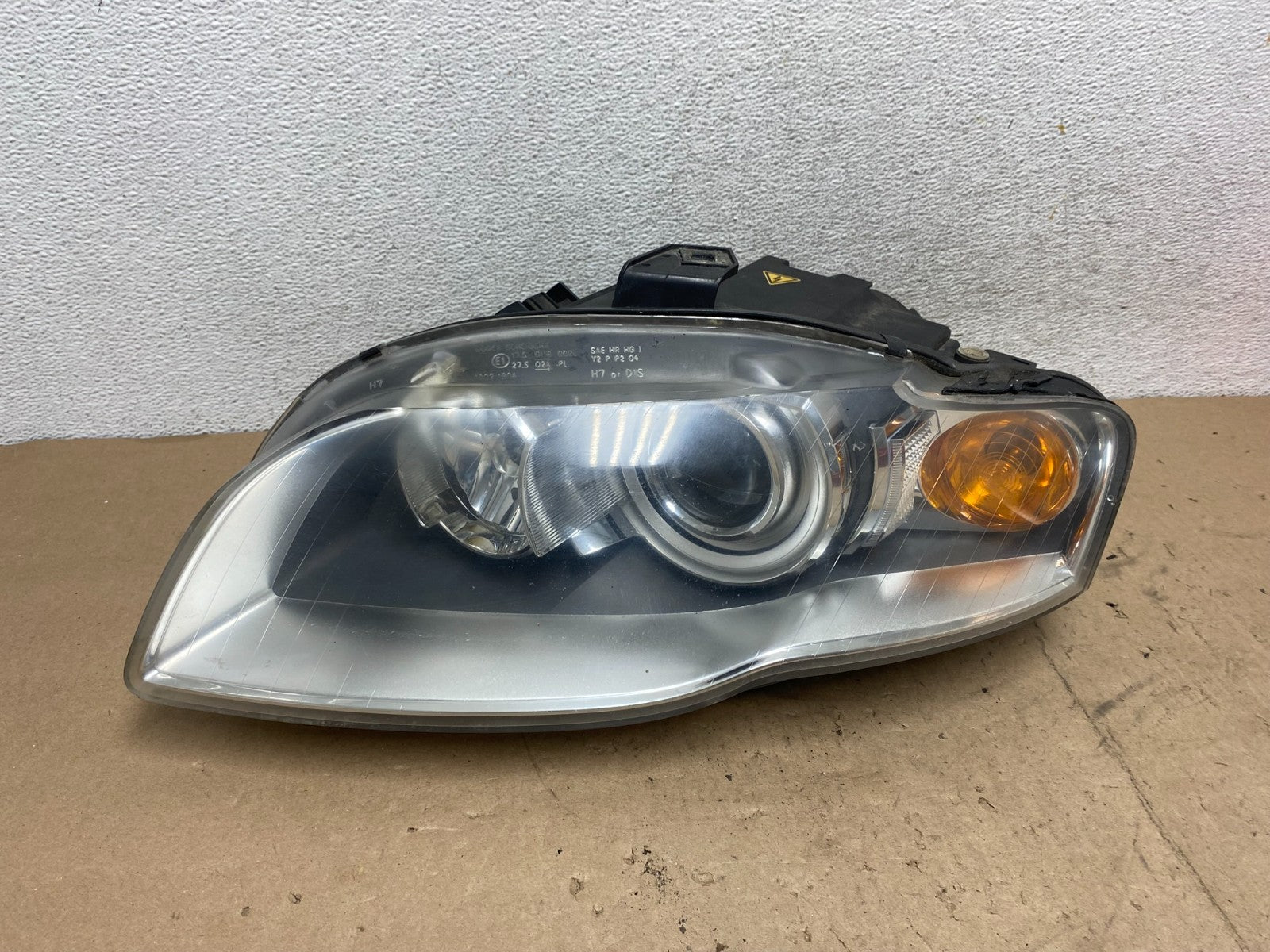 2006 2007 2008 Audi A4 Headlight Xenon Hid Left Driver Side AG5600 DW0