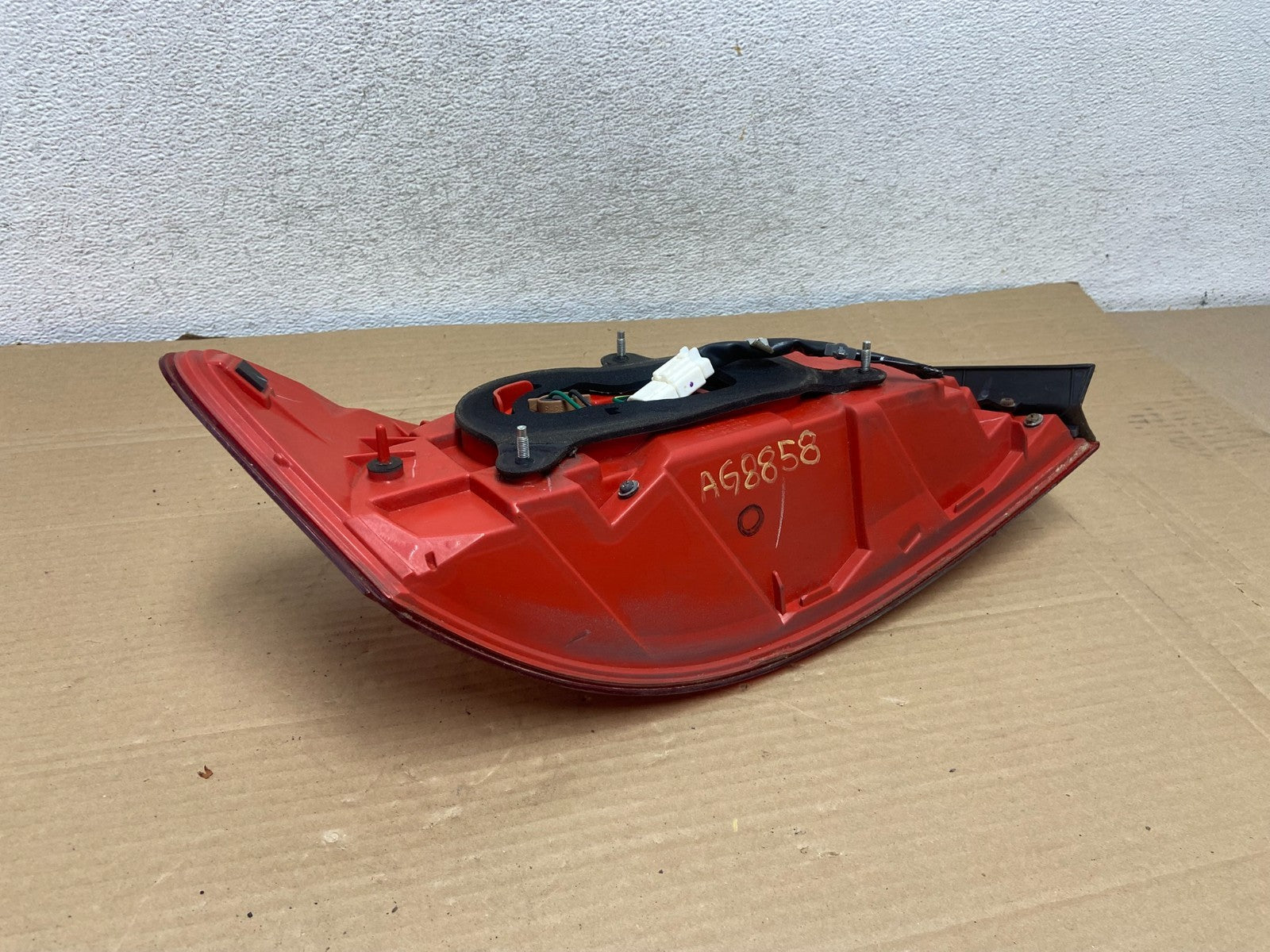 2007 to 2013 Infiniti G35 G37 Sedan Right Passenger Rh Tail Light AG8858 DW6