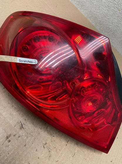 2007 to 2013 Infiniti G35 G37 Sedan Left Driver LH Side Tail Light Oem Z6095 DW3