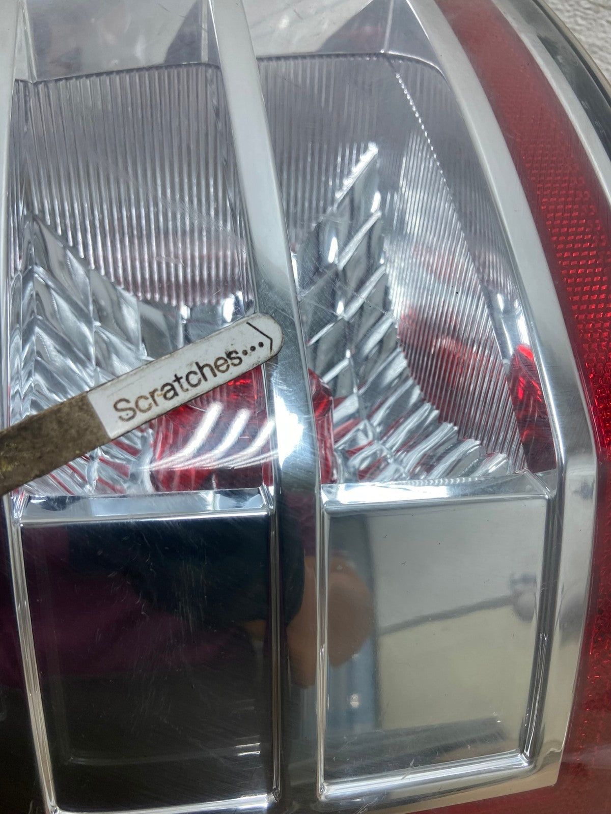 2007 to 2010 Ford Edge Tail light Left Driver Side AF9862 LK3