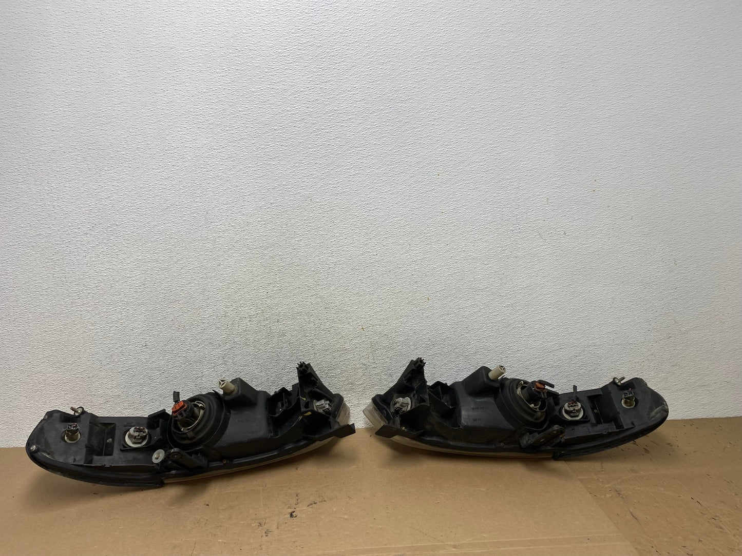 Sedan 2000 2001 Nissan Altima Headlights Left+Right AF4418 LK6