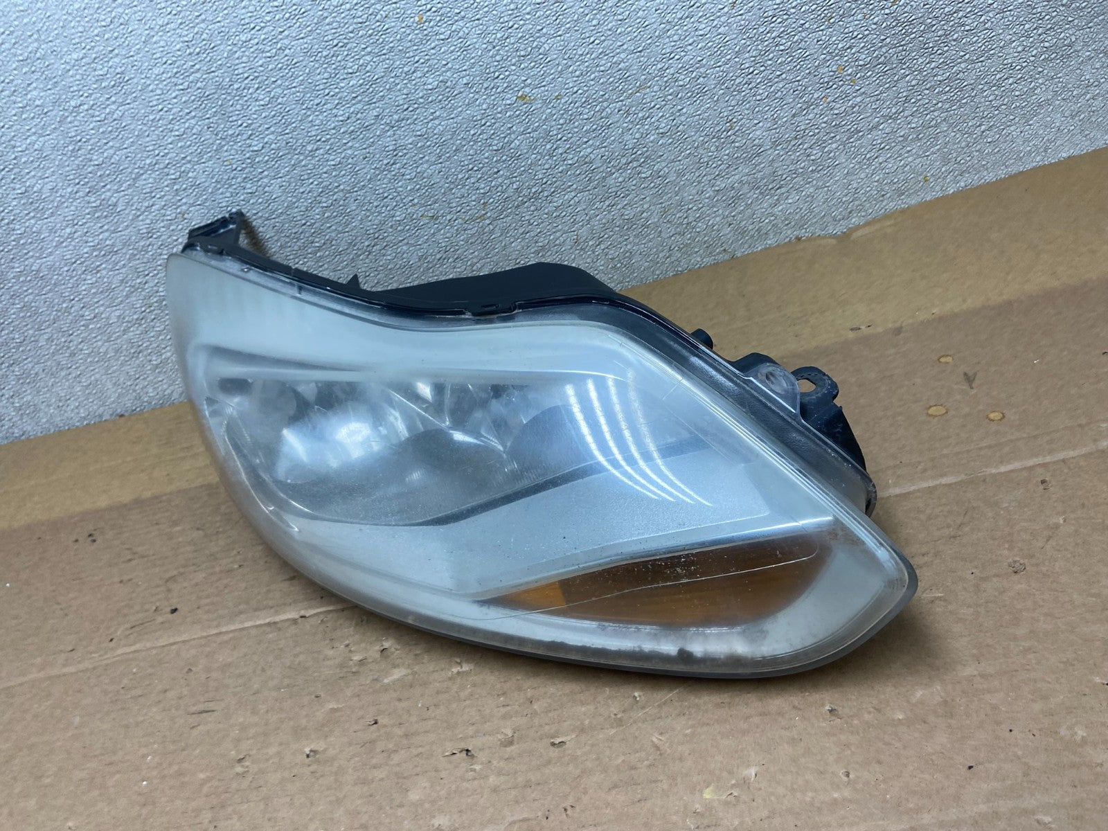 2012 2013 2014 Ford Focus Right Passenger Rh Side Headlight Oem AB5174 DW1